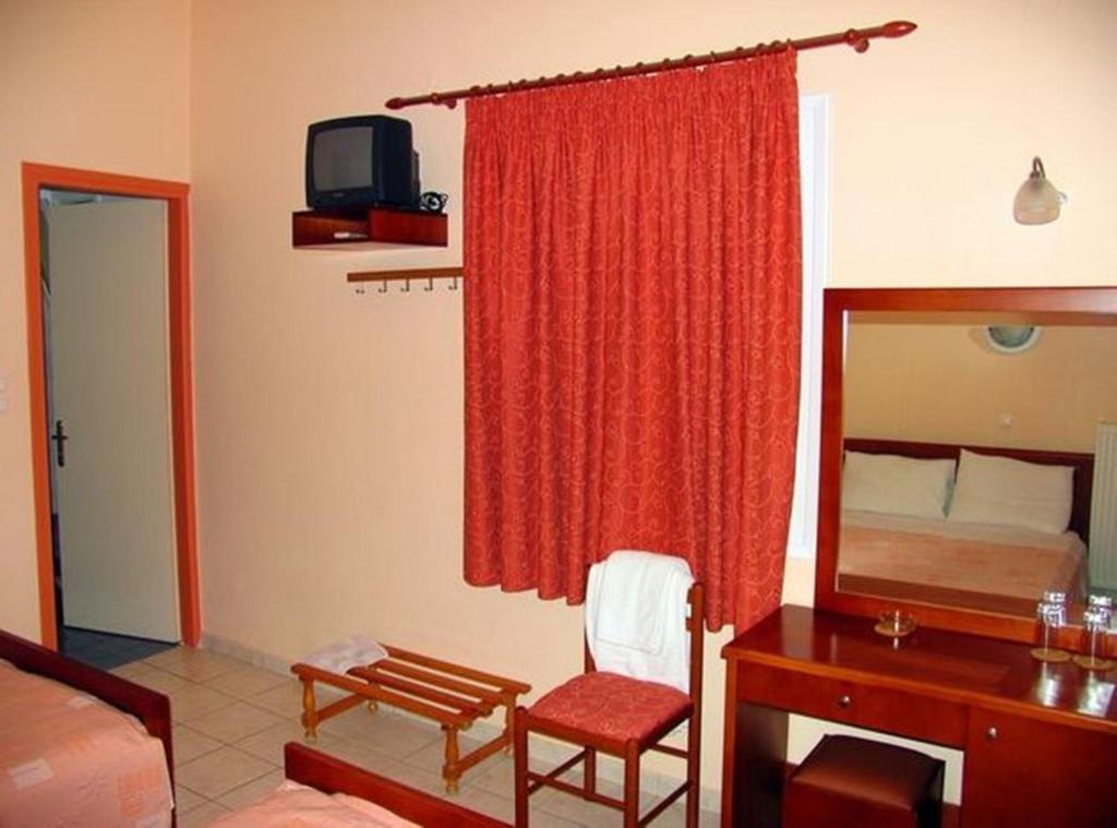 Apollon Hotel Tiros Ruang foto