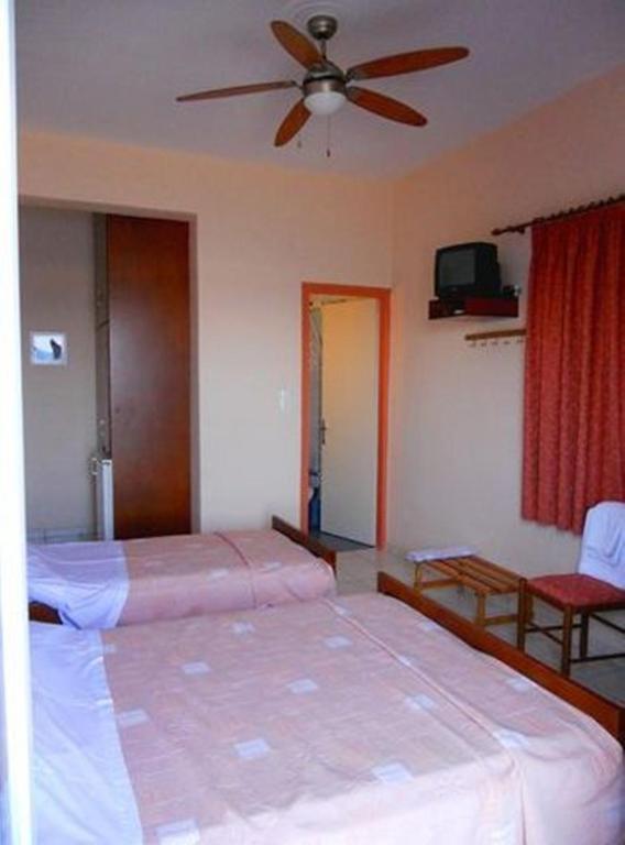 Apollon Hotel Tiros Ruang foto