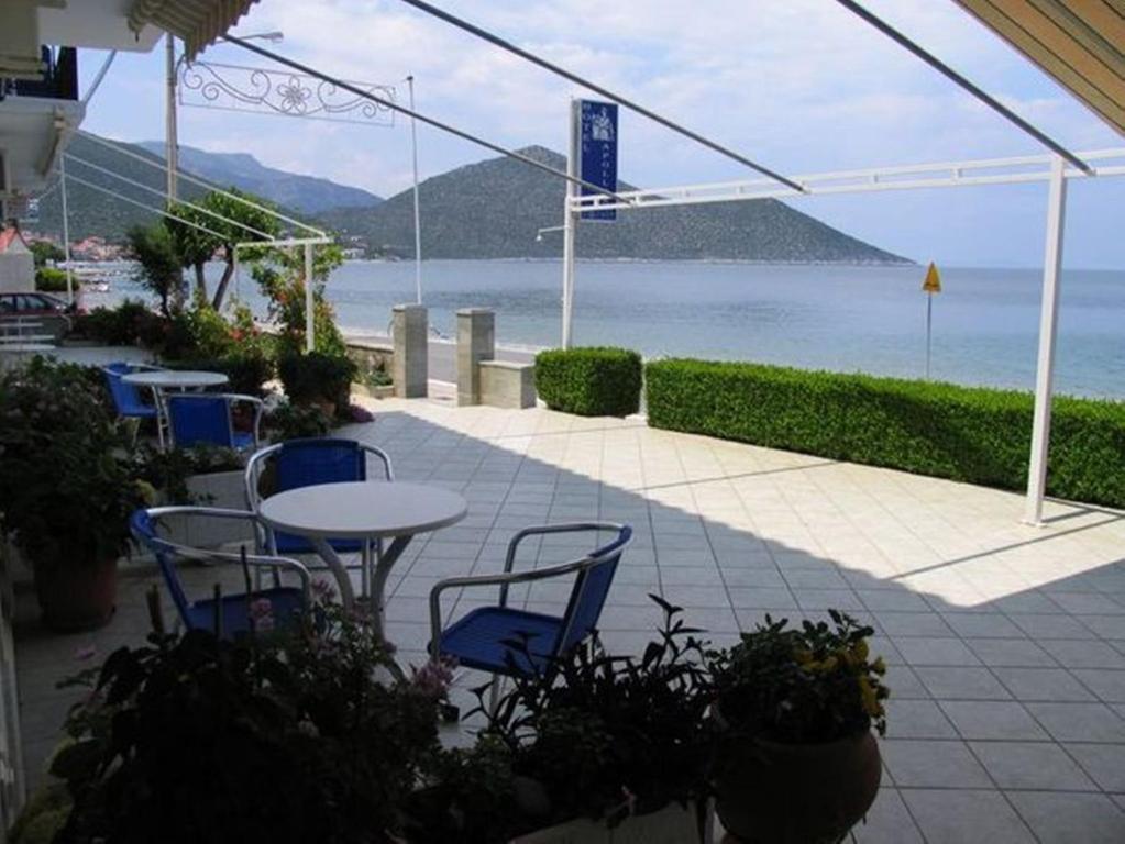Apollon Hotel Tiros Bagian luar foto